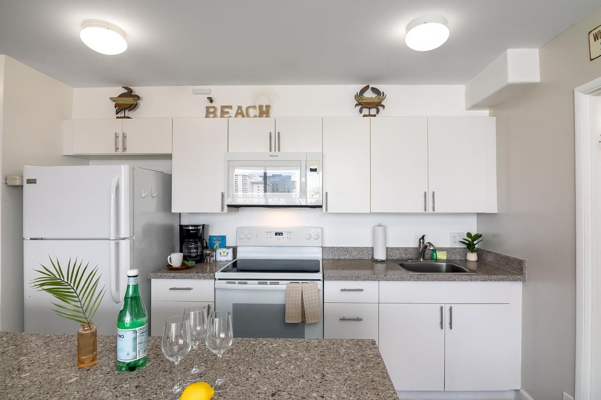 Aloha Vibes With Ocean Views, Near Beach & Parking! Honolulu Exteriör bild
